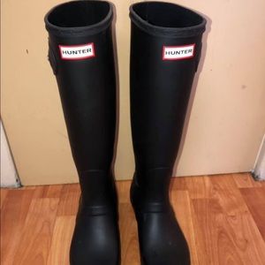 Hunter rain boots